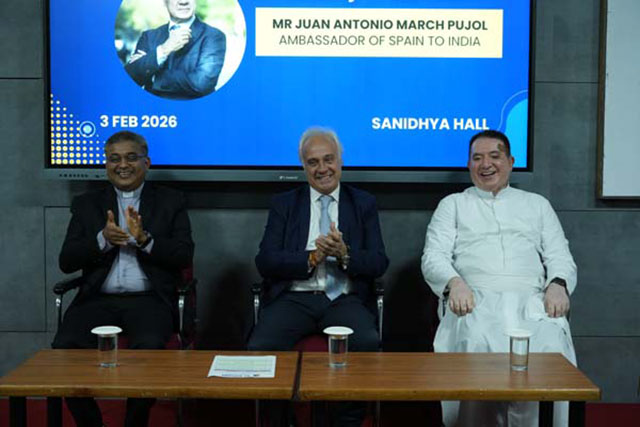 Mangaluru: Spanish ambassador visits St Aloysius (Deemed to be University)
