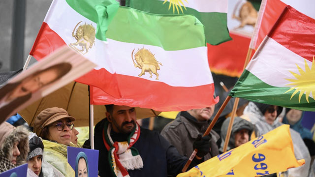 X replaces Iranian regime flag with pre-revolution lion and sun symbol amid nationwide protests