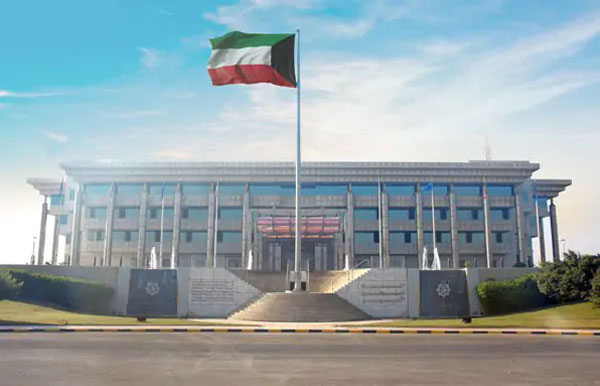 Kuwait’s Interior Ministry denies residency fee exemptions amid viral audio rumors